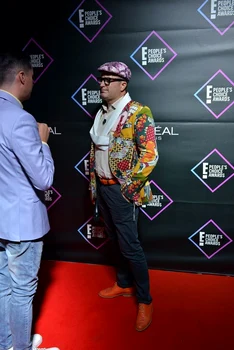 2 codrut keghes e people choice awards jpg jpeg