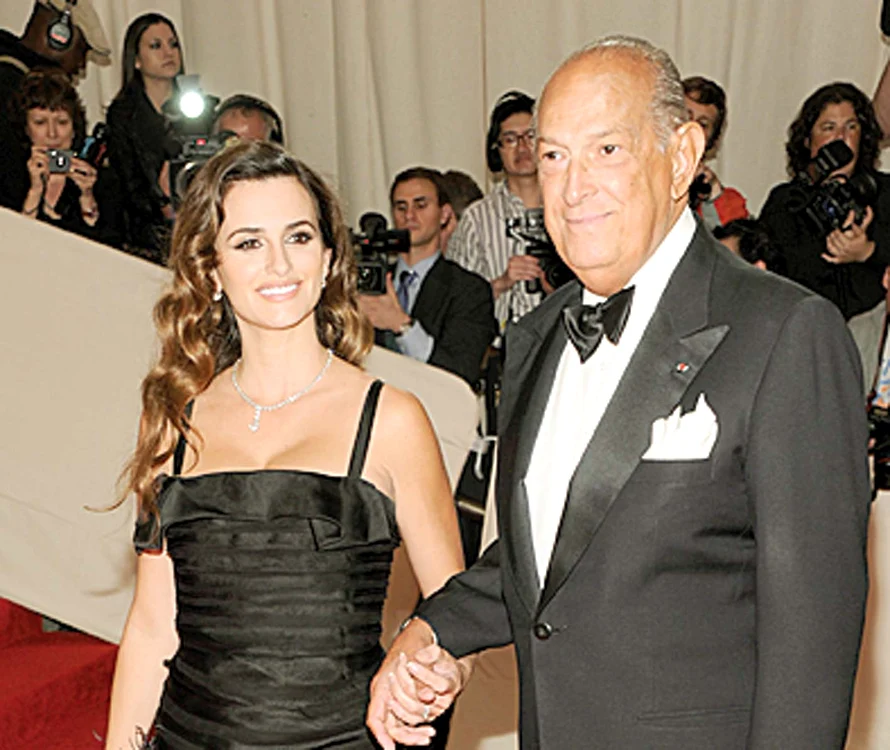 
    Penelope Cruz era una dintre clientele fidele ale lui Oscar de la RentaFoto: AP  