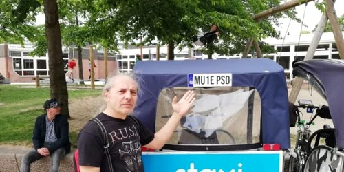 românul care a stat 9 ore la coada la vot in olanda