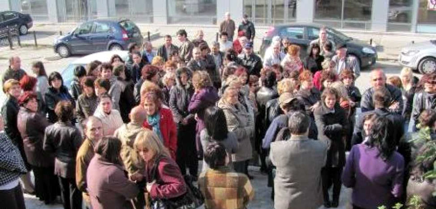 Sindicaliştii ploieşteni de la Finanţe nu vor lucra mâine-imagine arhivă