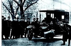 Răscolind mahalalele: automobil şi automobilişti în România antebelică jpeg