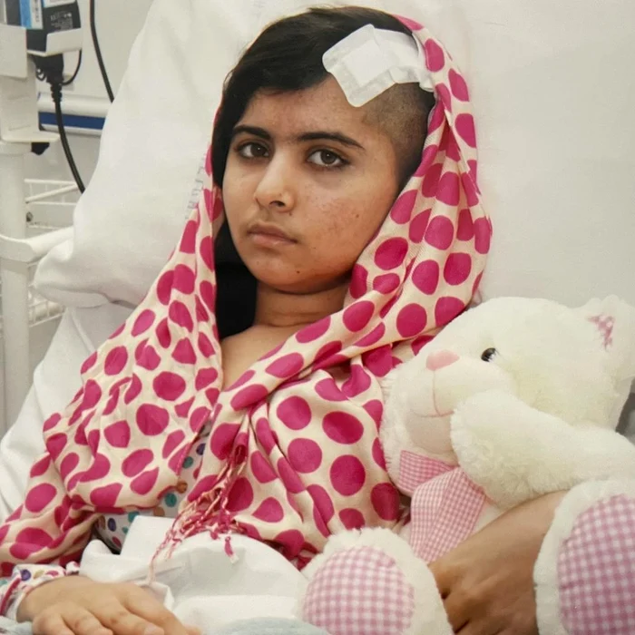 2 malala yousafzai in spital 1 jpg jpeg