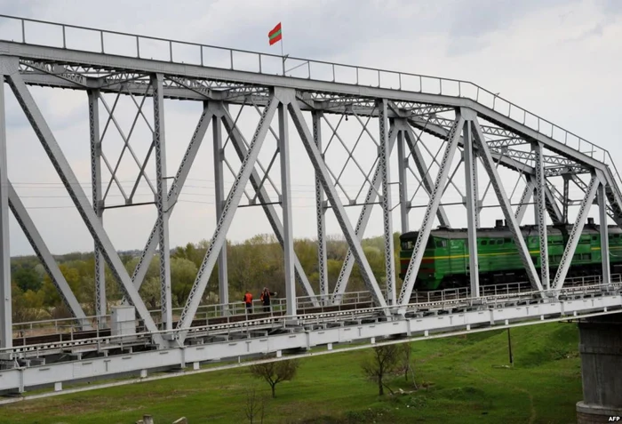 Podul care leagă localităţile Tighina-Tiraspol