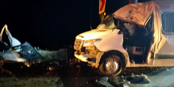 Coliziune în lanț pe Valea Oltului DN7 în zona Lotrișor Brezoi din Vâlcea soldată cu două victime Foto ISU Vâlcea jpeg
