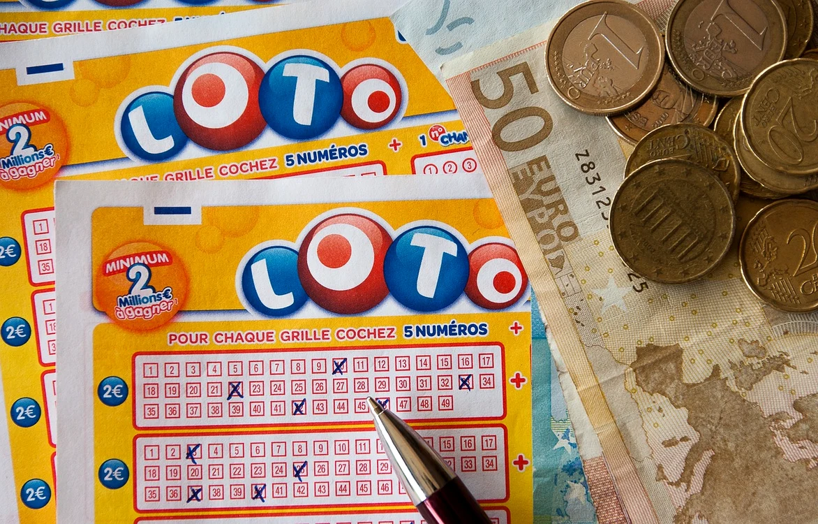 Zodii care pot caștiga la Loto / foto: Pixabay 