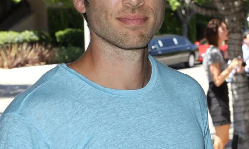 brad falchuk hepta 301955 jpeg