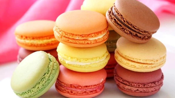 Macaron, fursecul care a colorat lumea jpeg