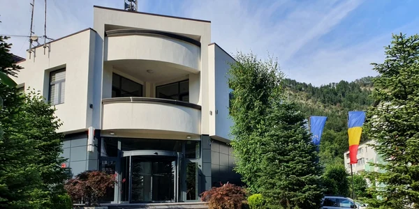Primăria Brezoi - Vâlcea Foto Adevărul