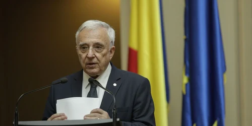 Mugur Isărescu - conferinţă de presă sediul BNR - 6 iul 2022 / FOTO Inquam Photos / George Călin