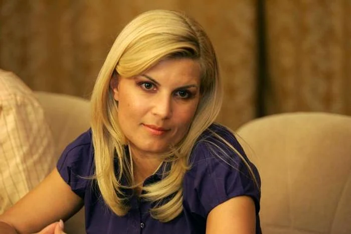 
    Elena Udrea şi-a petrecut noaptea în arestul Poliţiei Capitalei. Aşa arată celula în care a dormit fostul ministruFoto: Click!  