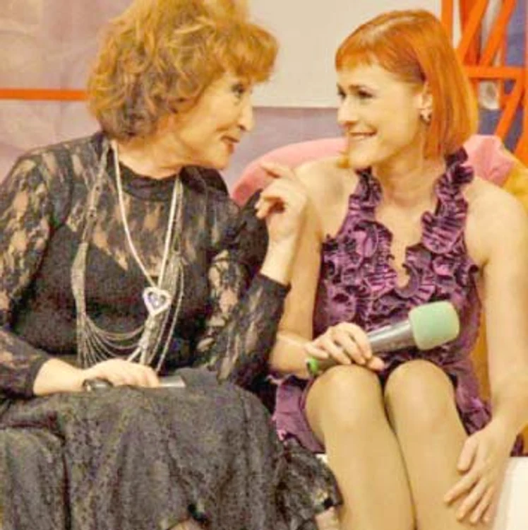 
    Mălina Olinescu  