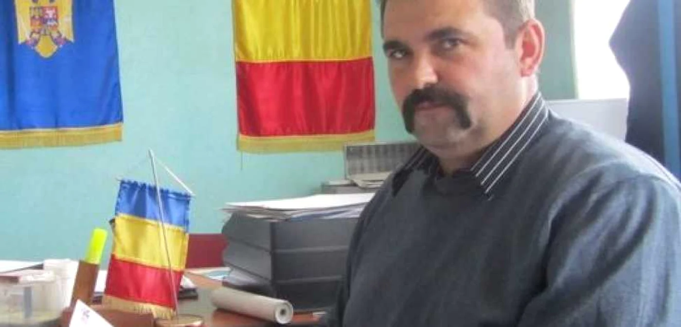 Primarul comunei Arieşeni, Vasile Jurj, a trecut în 2014 de la PNL la PSD