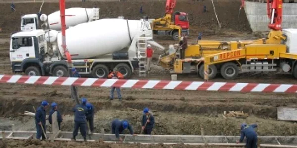 Preţuri umflate la Bechtel - Revista presei interne