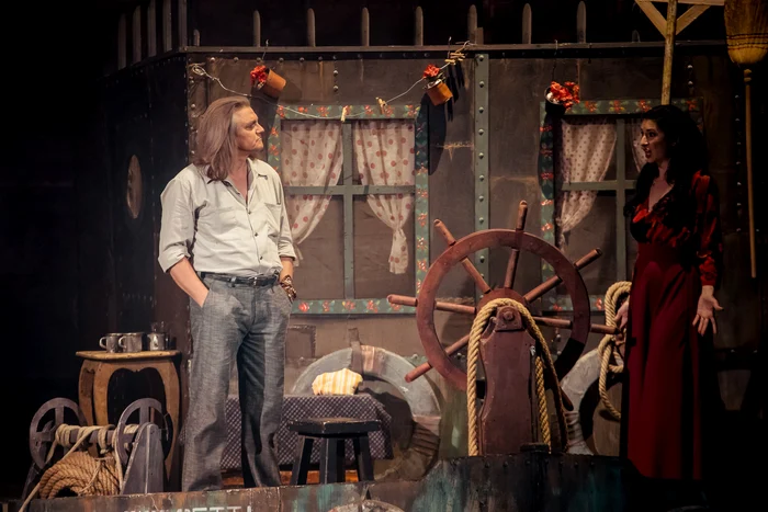 Adrian Mărcan și Cristina Radu. Foto Andrei Grigore / Opera Națională București
