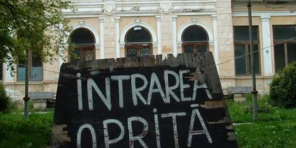 imobil confiscat de comunisti