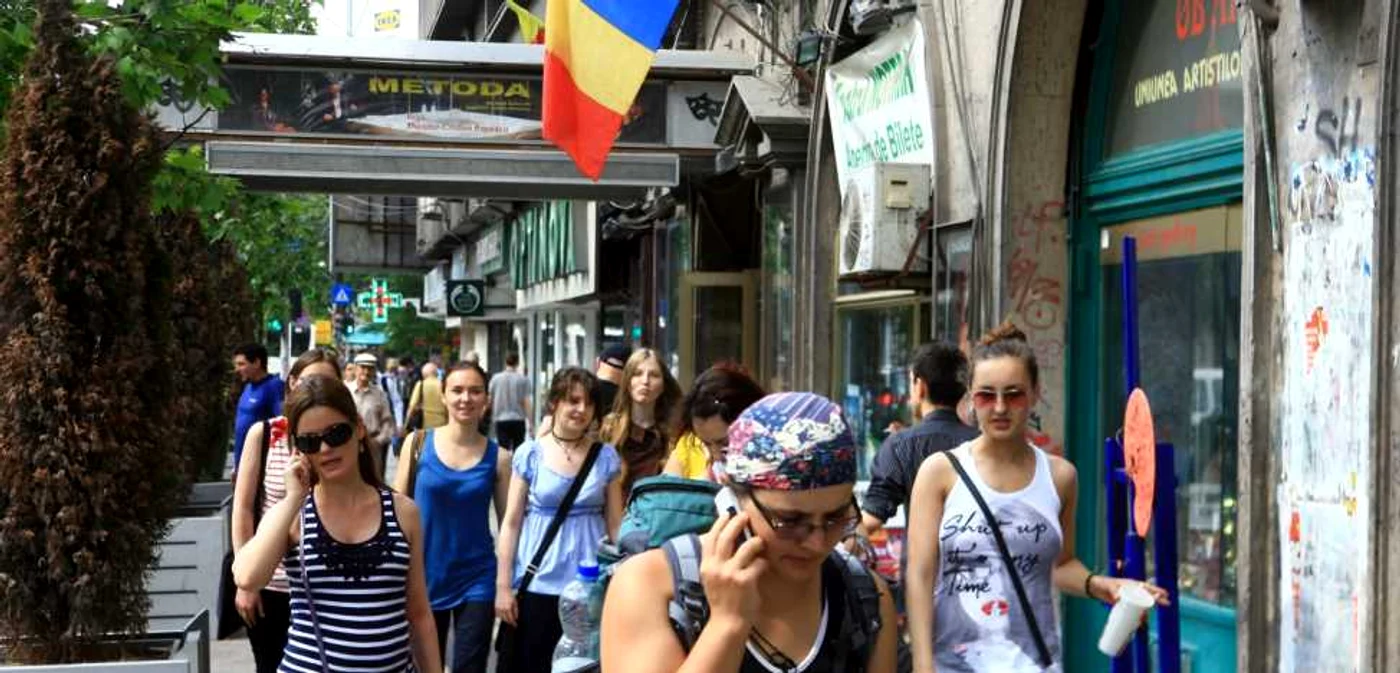 Specialiştii spun că românii au un profil psihologic feminin