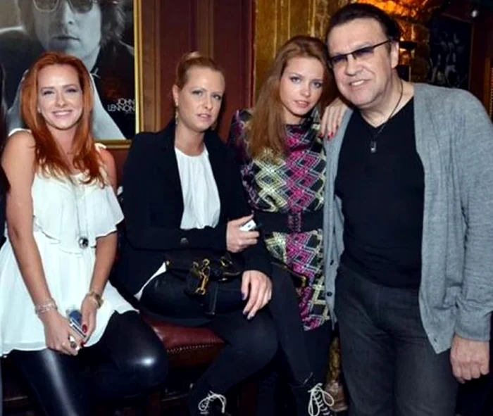 Gabriel Cotabiță și cele trei fiice din primul mariaj. 