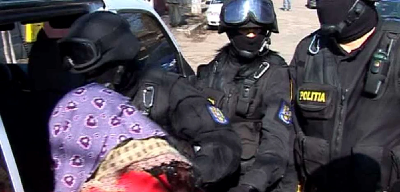 Vrăjitoarele au fost luate la poliție