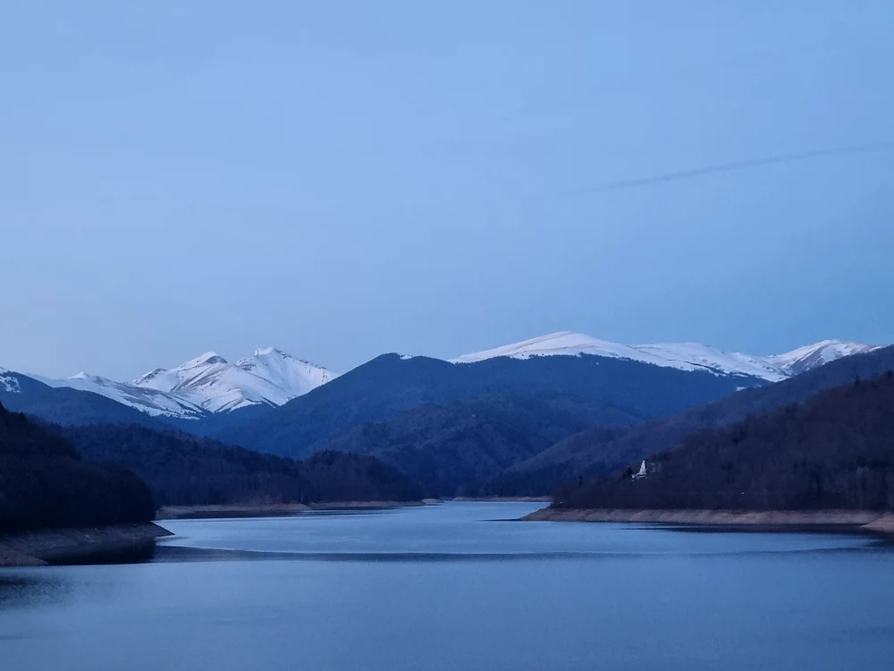 foto lac vidraru