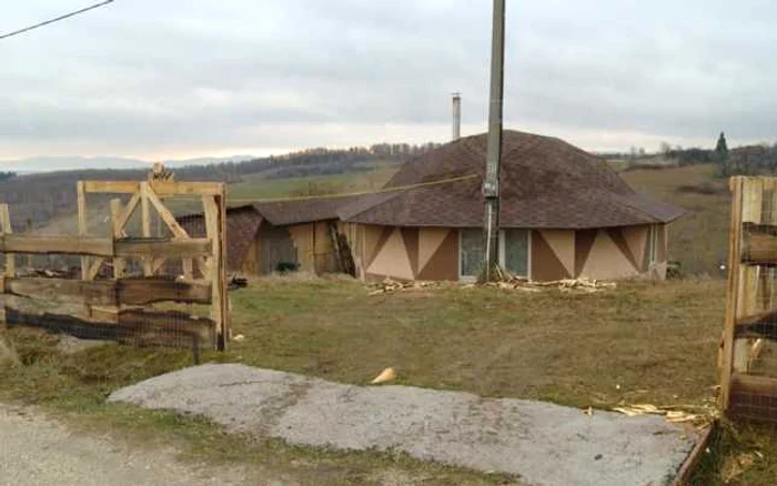 Casa OZN-sursa foto-Digi24 Oradea
