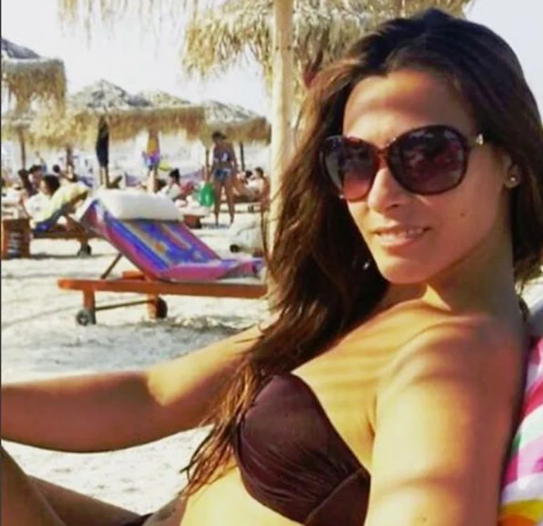 
    Cătălina Ponor, în vacanţăfoto: arhivă personală  
