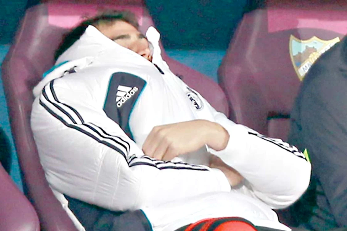 Casillas a trăit o adevărată dramă în meciul de la Malaga (fotografii: reuters)
