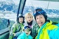 Cosmin Stan, soția Oana și cei doi copii jpeg
