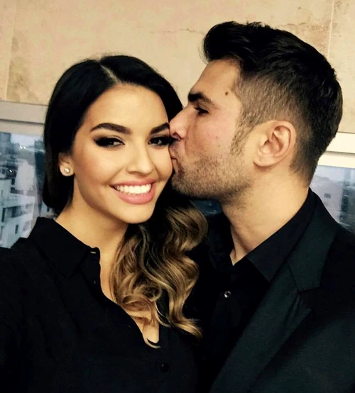 Sandra Adrian Mutu jpeg