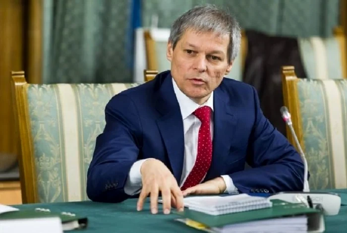 
    În aproape opt luni de la depunerea jurământului, Guvernul Cioloș a schimbat opt miniștri  