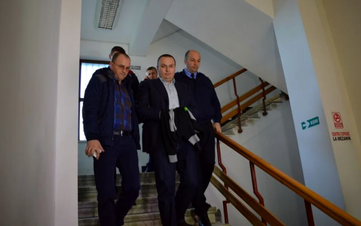 
    Iulian Bădescu este arestat preventiv din 8 martie  