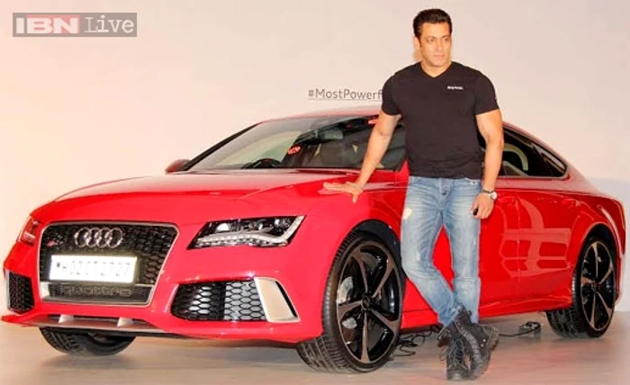 
    Salman Khan a fost primul client  