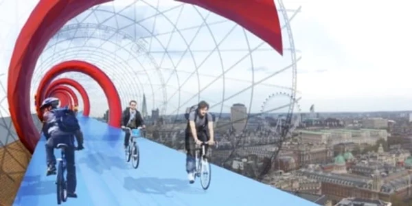 Pista biciclete suspendata. Foto