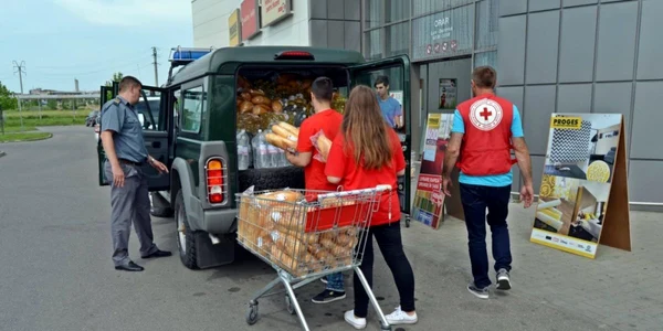 ajutoate pentru opranesti FOTO Alexandra Georgescu 
