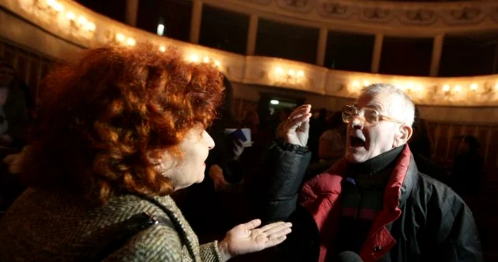 Mihai Barbu a propus ca pucşăriaşii să fie hrăniţi cu carne de câine. Foto: Victor C. Boldîr