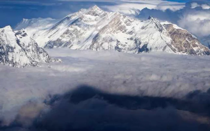 alex gavan alpinist munte