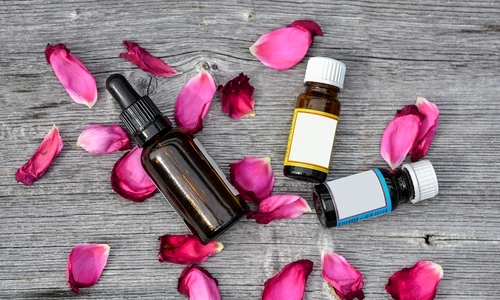 1 essential oils 2536471 960 720 jpg jpeg