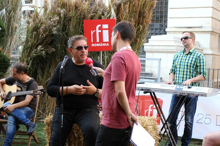 Proconsul a concertat la iarbă verde