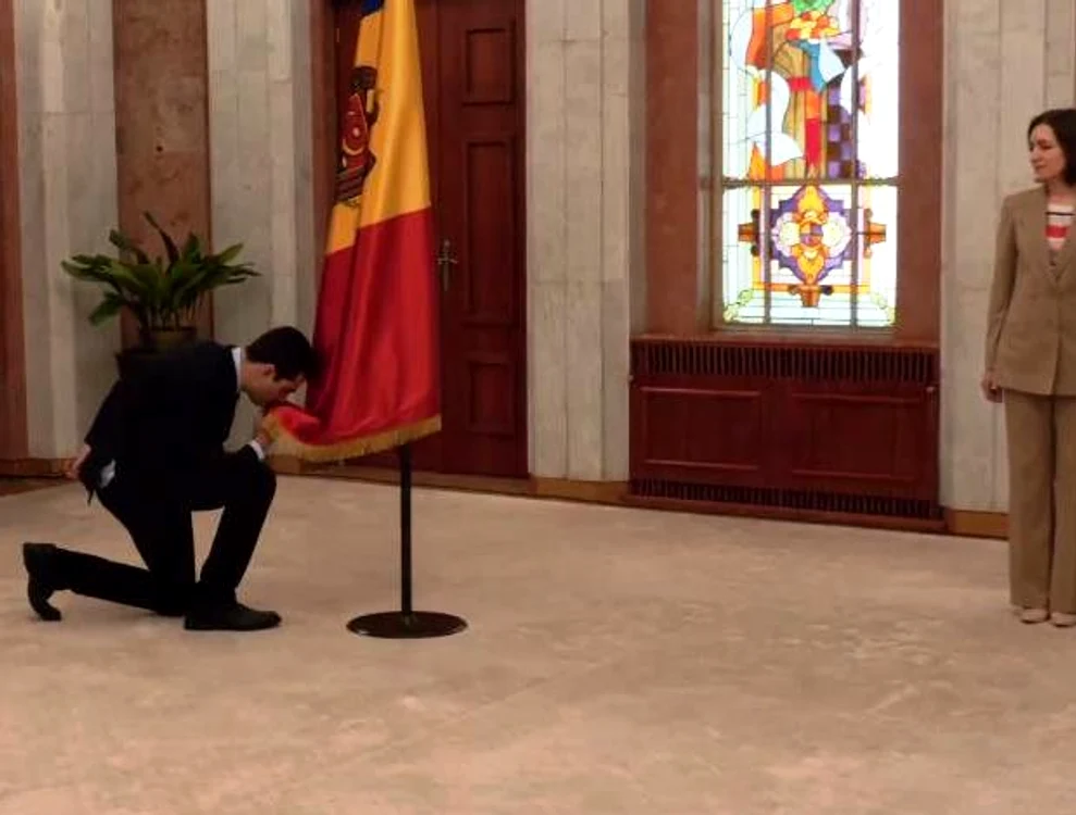 Claudiun Năsui, depunere jurământ