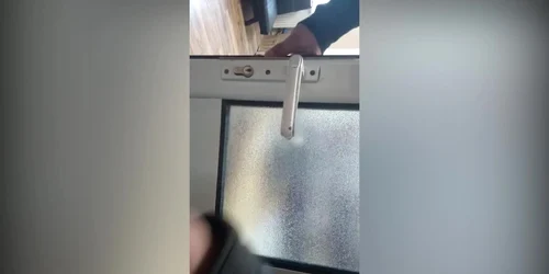 6215e91b5163ec4271569f6c jpg