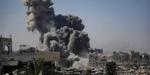 Bombardamente israeliene orașul Gaza FOTO EPA EFE jpg