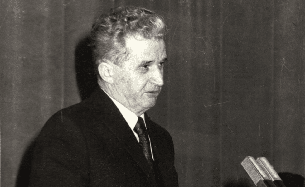 Ceaușescu a dat Bacalaureatul la 47 de ani, în anul când a devenit președinte. Ce note a luat