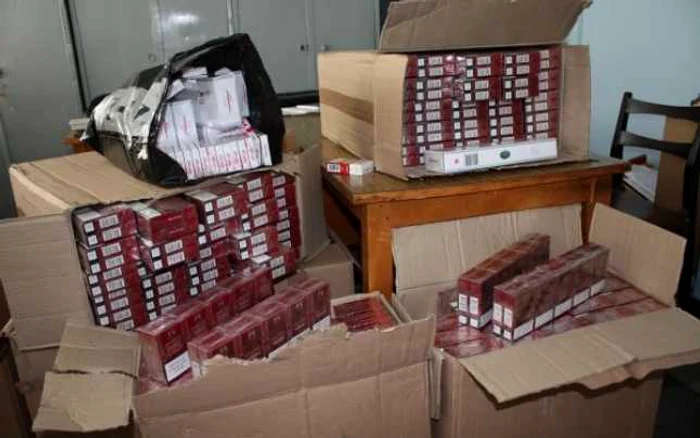 Întreaga cantitate de ţigări a fost confiscată