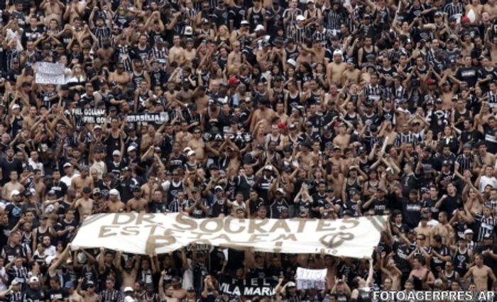 Fanii lui Corinthians şi-au onorat fostul idol, Socrates
