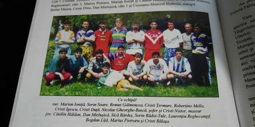 fotbal sub turnul chindiei