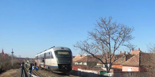 calcat tren gara mica