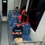 Un bărbat a înjunghiat mortal o refugiată din Ucraina într-un tramvai din orașul Charlotte, SUA FOTO captura video