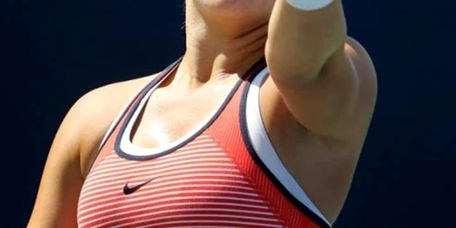 Tenis Bianca Andreescu canadianca cu origini româneşti în Vaideeni - Vâlcea Foto FB Bianca Vanessa Andreescu 