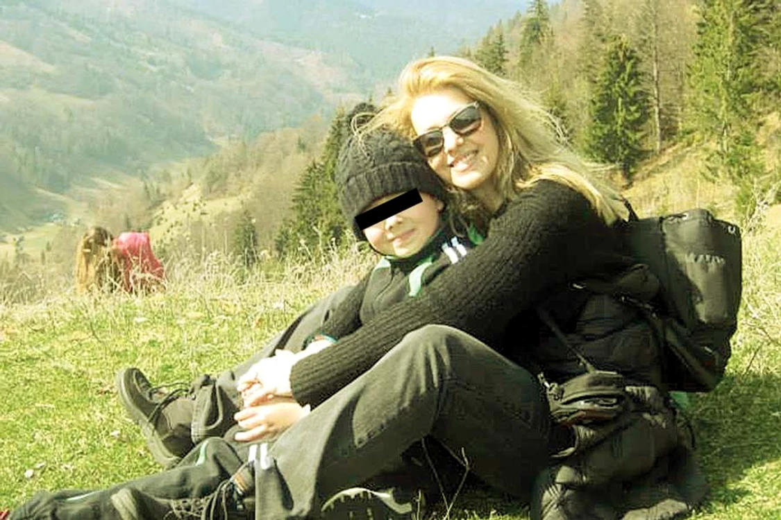 Bianca Brad a petrecut weekendul trecut la munte împreună cu fiul ei, Luca (9 ani)