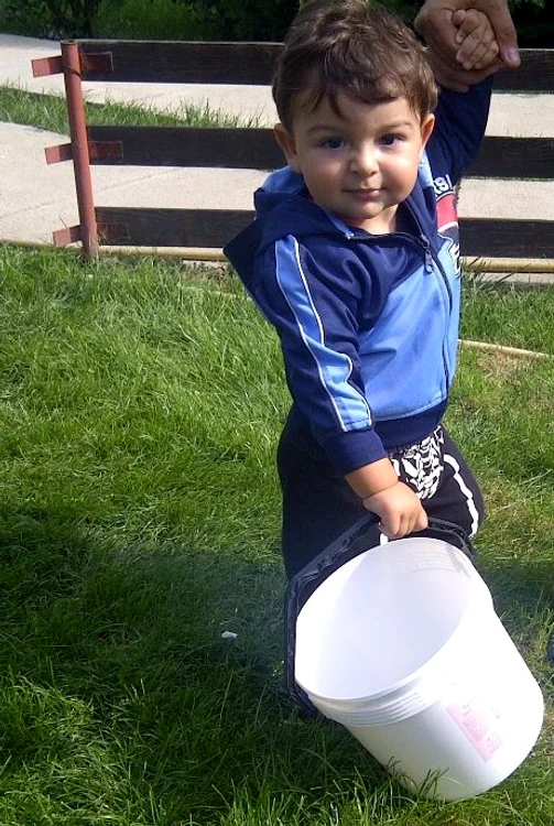 
    Tudor, fiul Oanei Turcu și al lui Cristi Brancu. (oanaturcu.ro)  