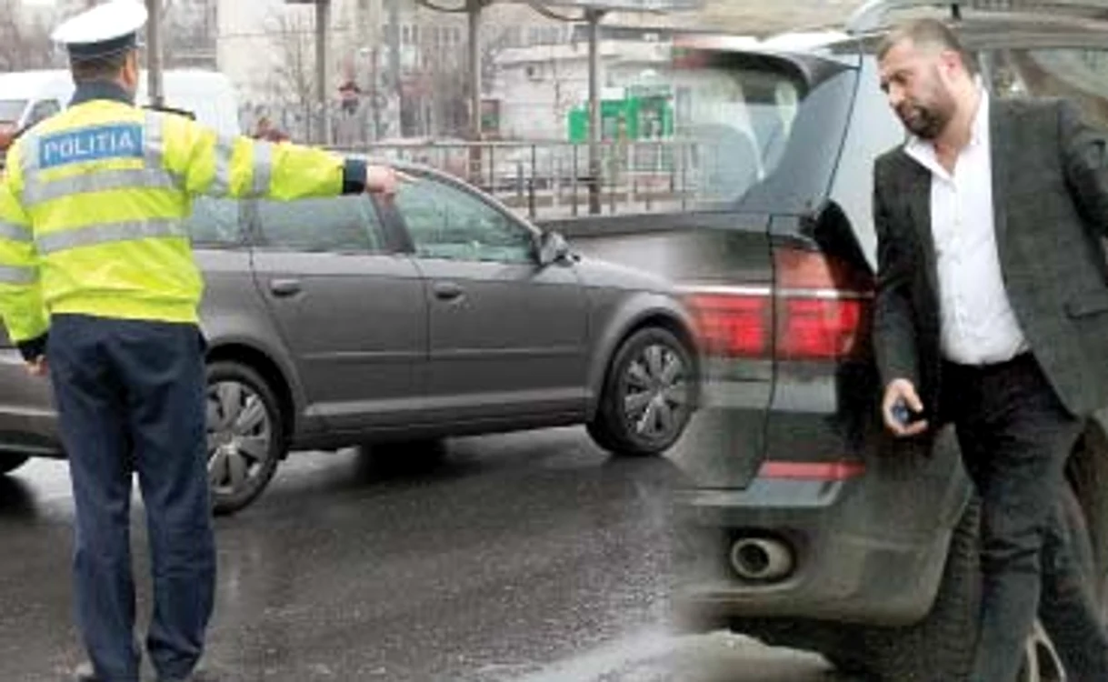 
    Ioniţă de la Clejani  conduce un bolid  BMW X5 de 60.000 €  